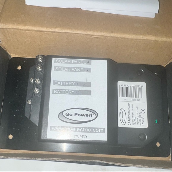 Go Power GP-PWM-30-UI PWM Solar Control - Picture 3 of 6